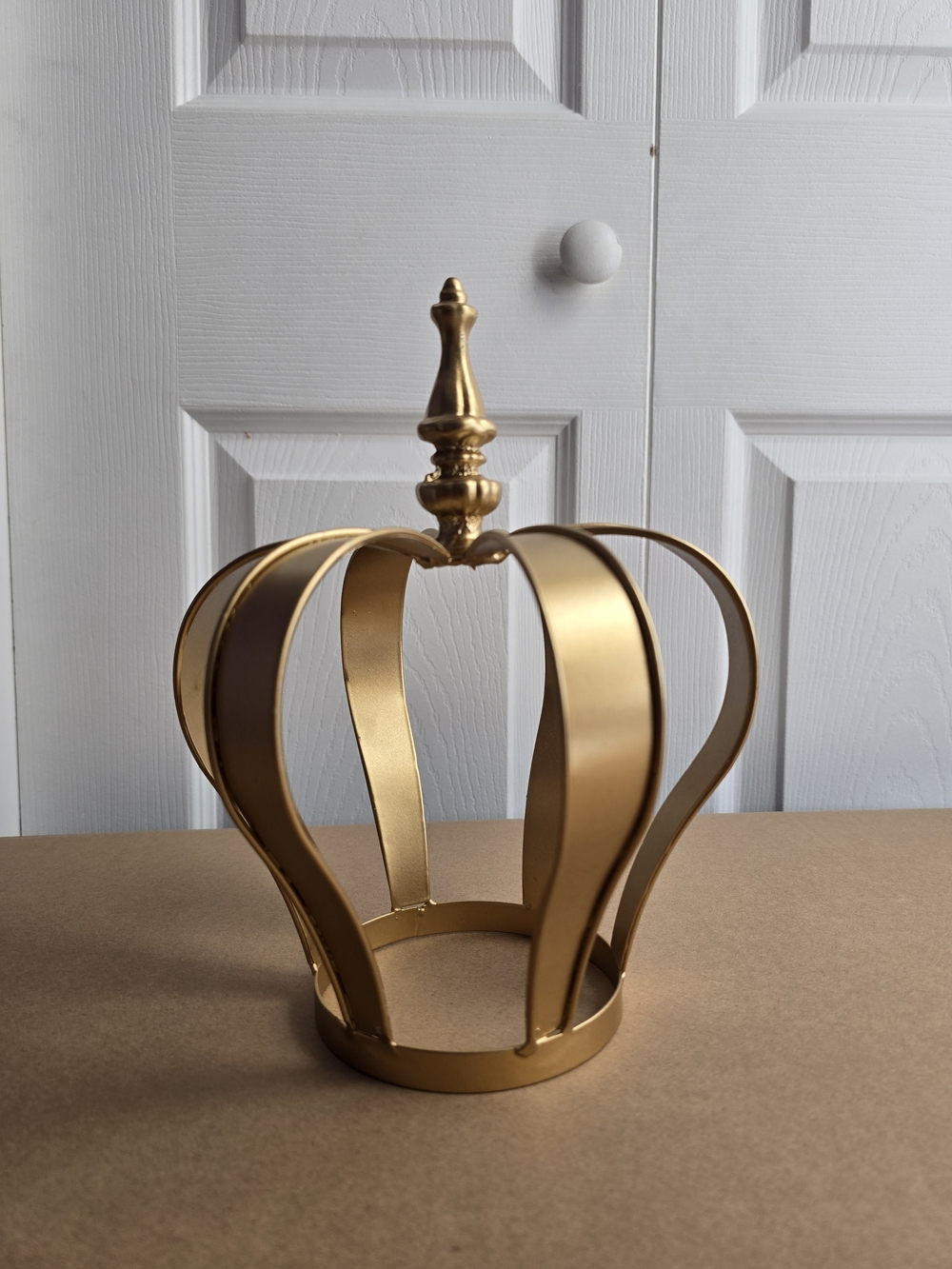 Gold Decorative Crown Centerpiece for Parties Height 9.5in Diameter 4in